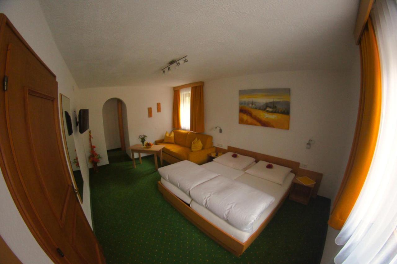 Koecks Bed & Breakfast Galtür Εξωτερικό φωτογραφία